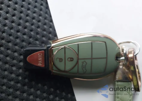 2015 Dodge Dart Sxt z USA, uszkodzony, nr VIN 1C3CDFBB9FD300421